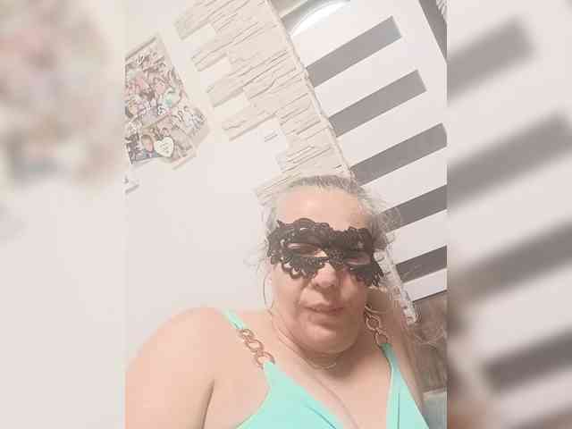Sisinkaa4422 webcam