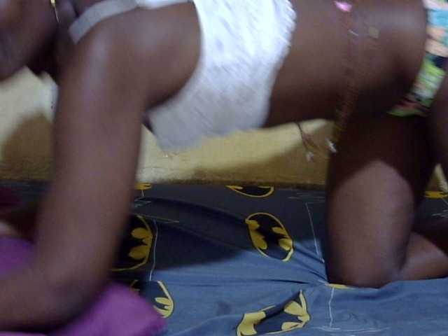 sexy-candy1 live cam on BongaCams