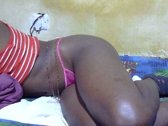 sexy-candy1 live cam on BongaCams