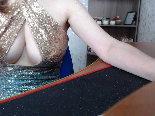 VasilisaGold live webcam show