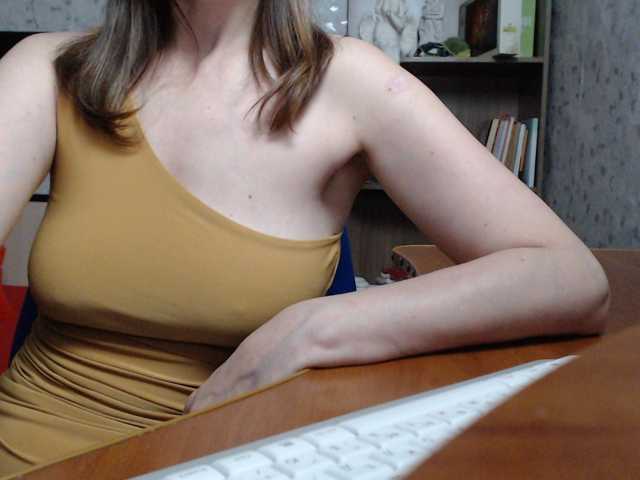 VasilisaGold live cam on BongaCams