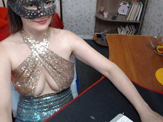 VasilisaGold live cam on BongaCams