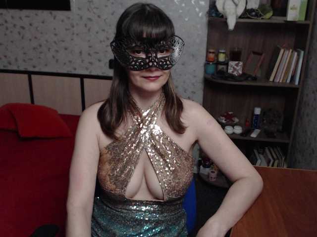 VasilisaGold live cam on BongaCams