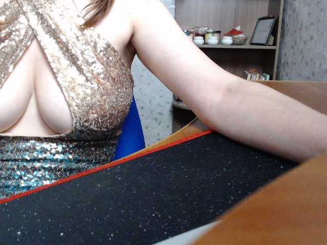 VasilisaGold live webcam show