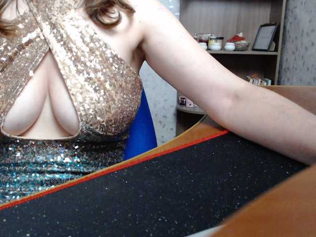 VasilisaGold live webcam show