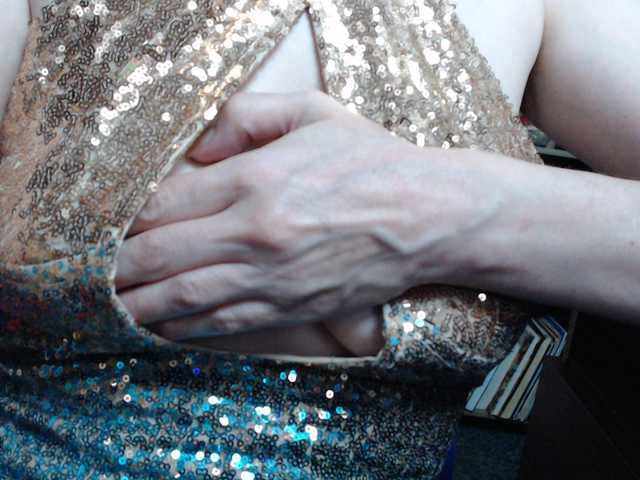 VasilisaGold live webcam show