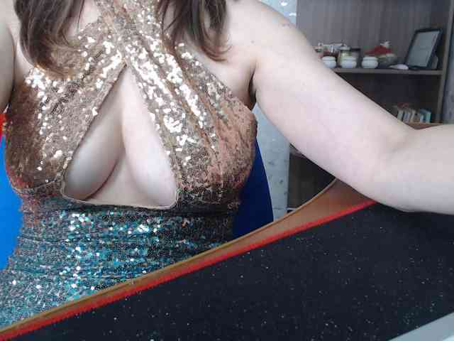 VasilisaGold Sex Cam Show