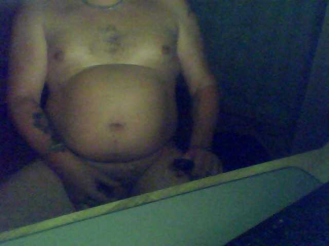 Vov4ik13 — live male cam