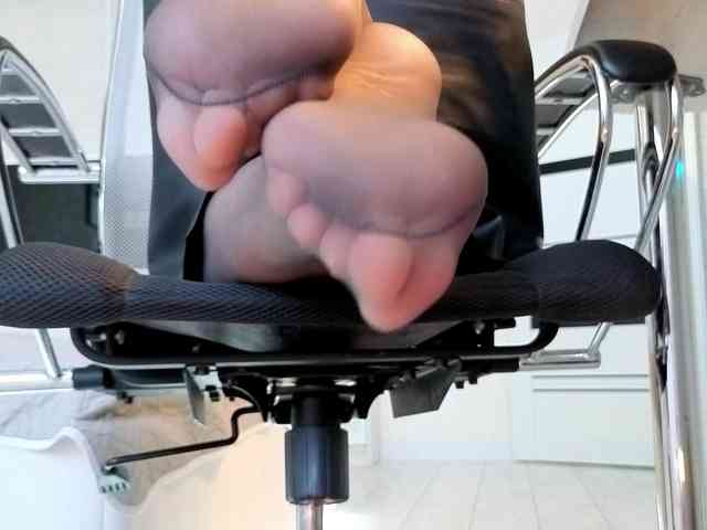 Strawberries_ webcam
