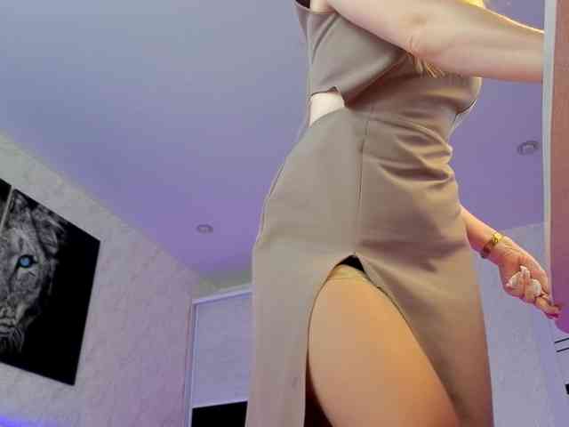 Strawberries_ webcam