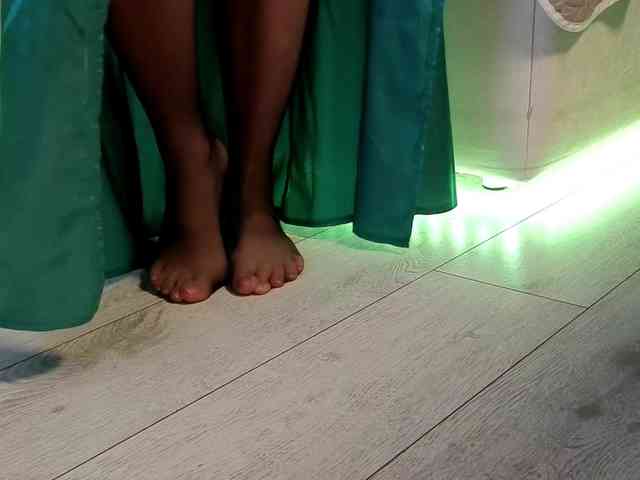 Strawberries_ webcam