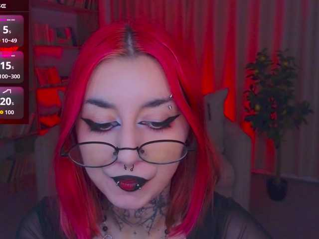 MistressMarcelline live cam on BongaCams