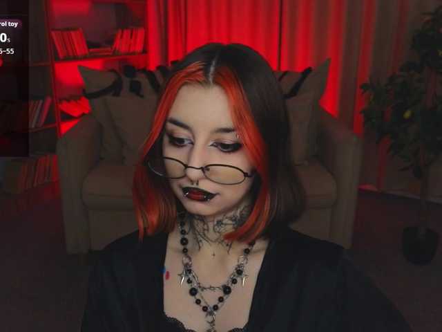 MistressMarcelline live cam on BongaCams