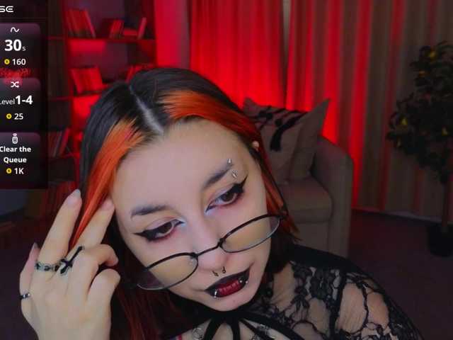 MistressMarcelline live cam on BongaCams