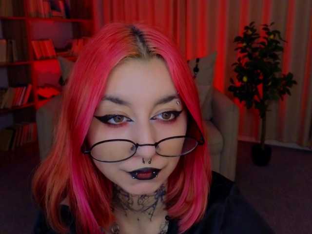 mistressmarcelline cam belle