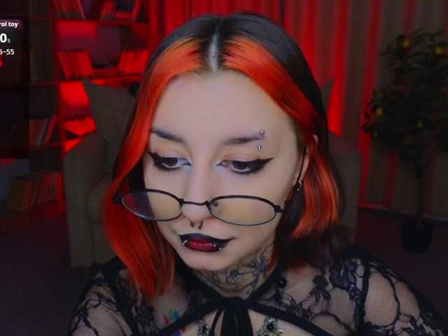 MistressMarcelline live cam on BongaCams