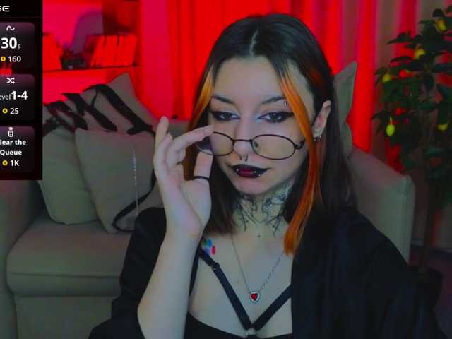 MistressMarcelline's BongaCams show and profile