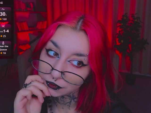 MistressMarcelline live cam on BongaCams