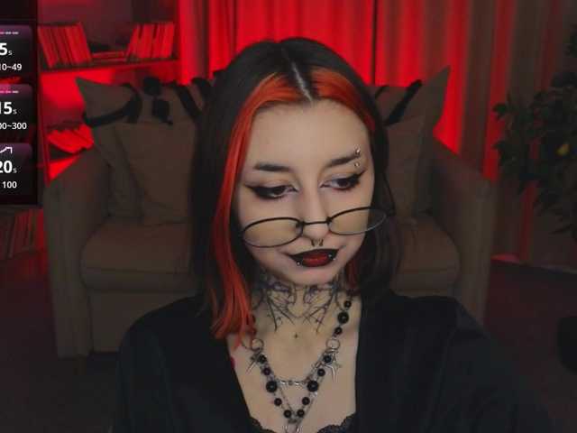 MistressMarcelline live cam on BongaCams