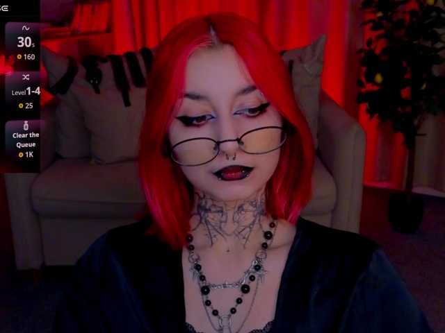 MistressMarcelline live cam on BongaCams