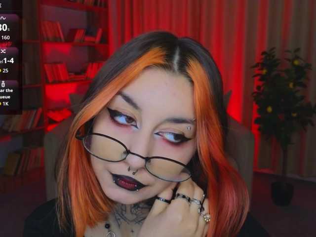 MistressMarcelline live cam on BongaCams