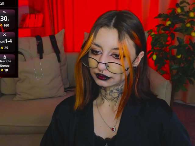 MistressMarcelline's BongaCams show and profile