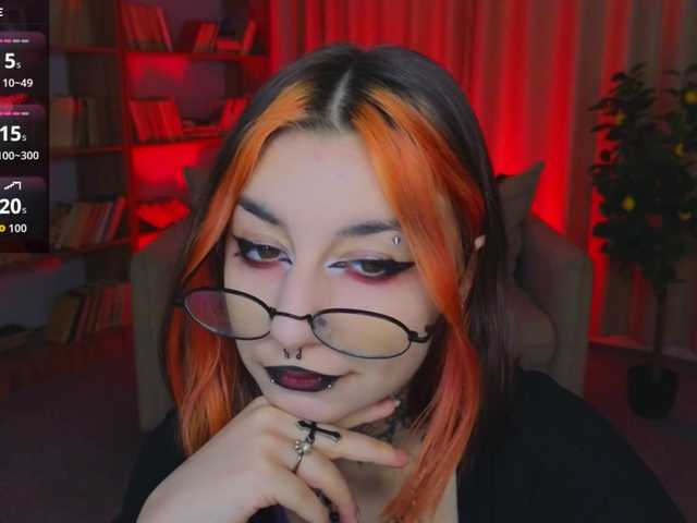 MistressMarcelline live cam on BongaCams