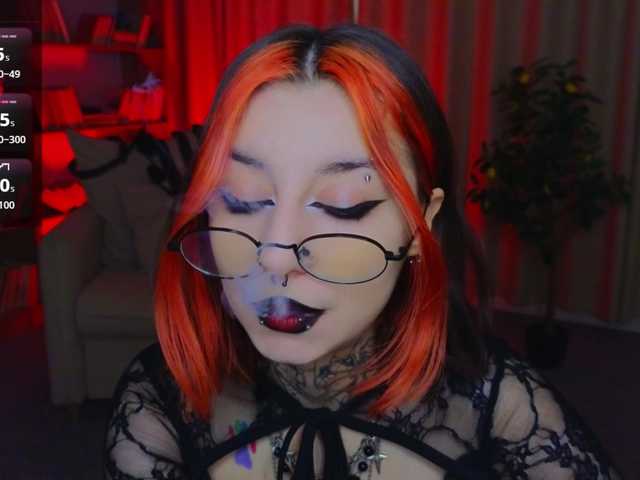 MistressMarcelline live cam on BongaCams