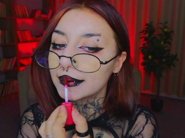 MistressMarcelline