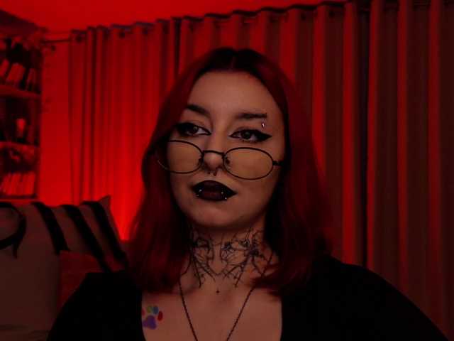 MistressMarcelline live cam on BongaCams