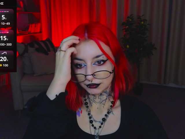 MistressMarcelline live cam on BongaCams