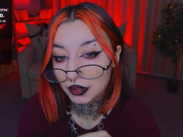 MistressMarcelline live cam on BongaCams