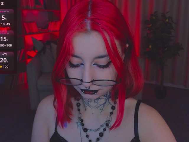 MistressMarcelline live cam on BongaCams