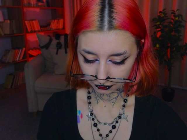 MistressMarcelline live cam on BongaCams