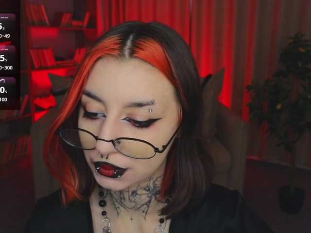 MistressMarcelline live cam on BongaCams