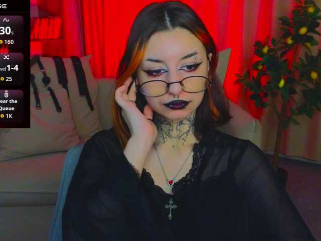 MistressMarcelline's BongaCams show and profile