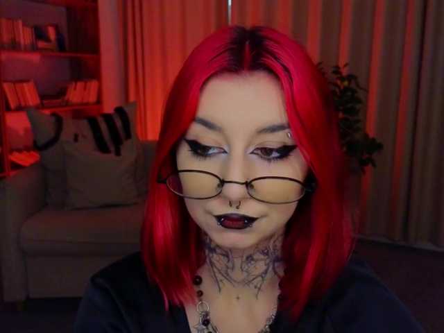 MistressMarcelline live cam on BongaCams