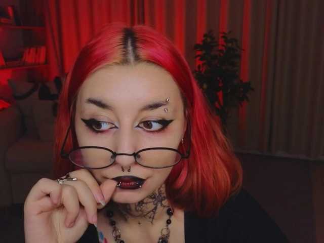 MistressMarcelline live cam on BongaCams