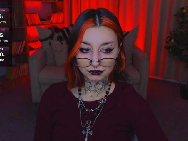MistressMarcelline live cam on BongaCams