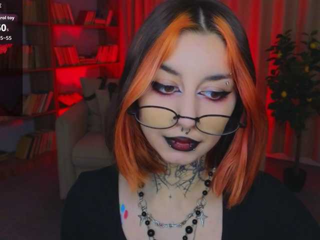 MistressMarcelline live cam on BongaCams