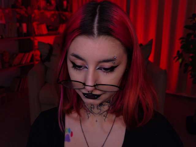 MistressMarcelline live cam on BongaCams
