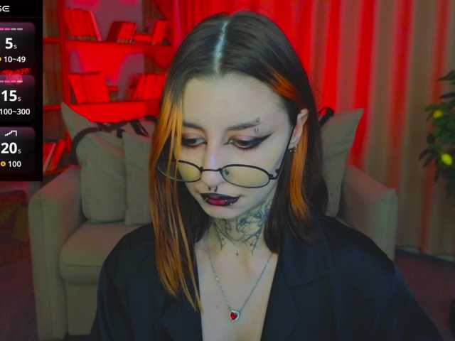 MistressMarcelline's BongaCams show and profile