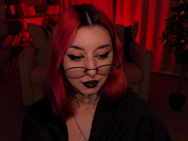 MistressMarcelline live cam on BongaCams