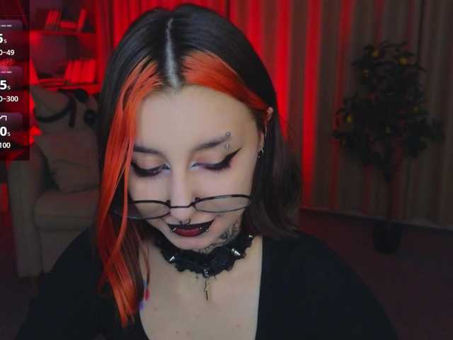 MistressMarcelline live cam on BongaCams