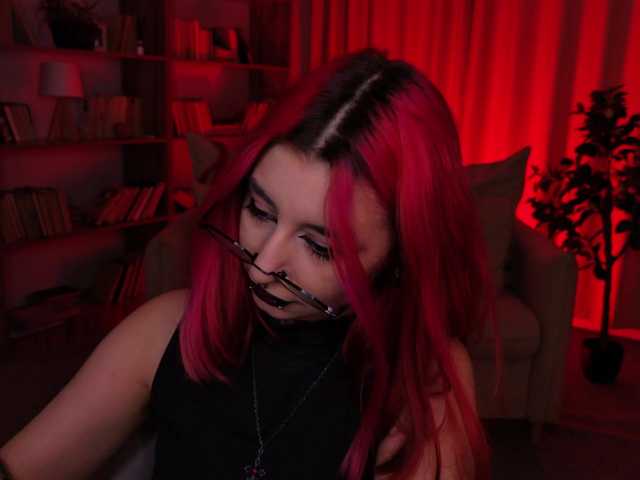 MistressMarcelline live cam on BongaCams