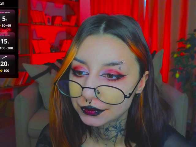 MistressMarcelline's BongaCams show and profile