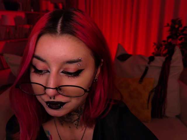 MistressMarcelline live cam on BongaCams
