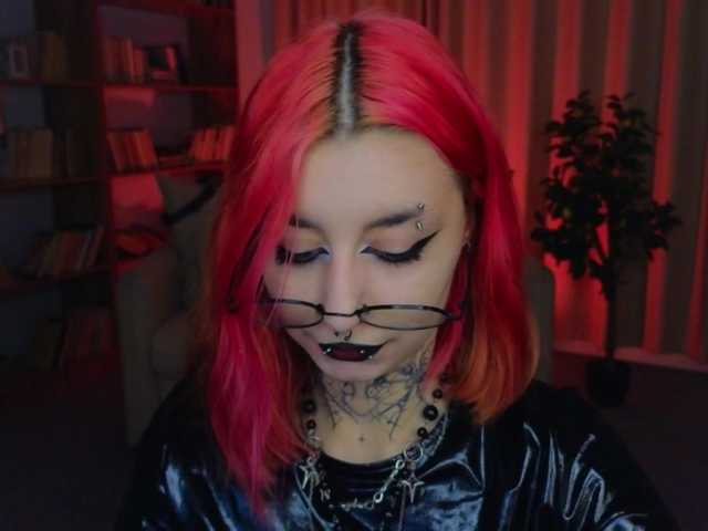 mistressmarcelline cam belle