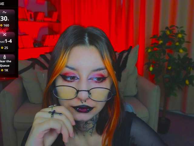 MistressMarcelline's BongaCams show and profile