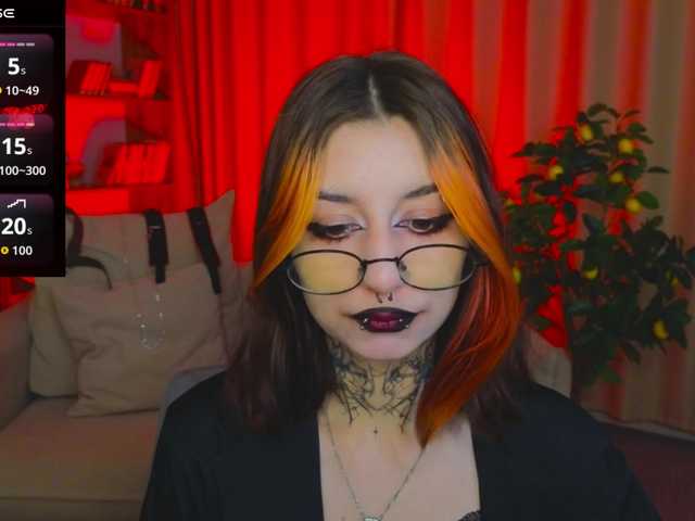 MistressMarcelline's BongaCams show and profile